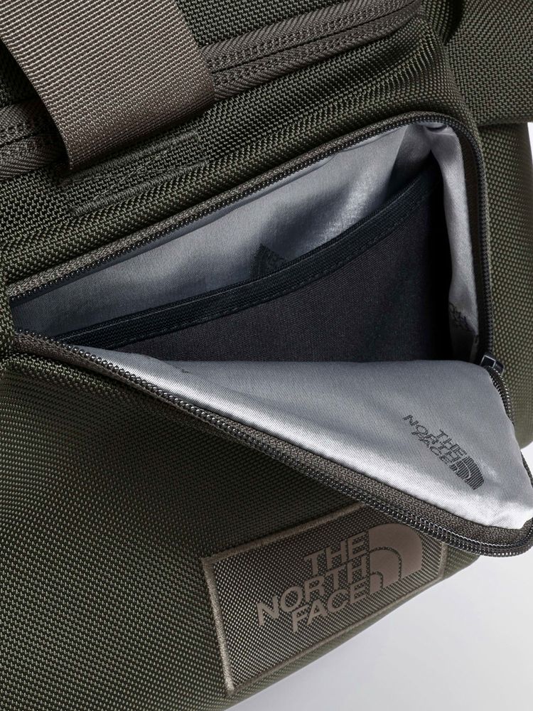 THE NORTH FACE(ザ・ノース・フェイス) ｜コーデュラ カメラバッグ