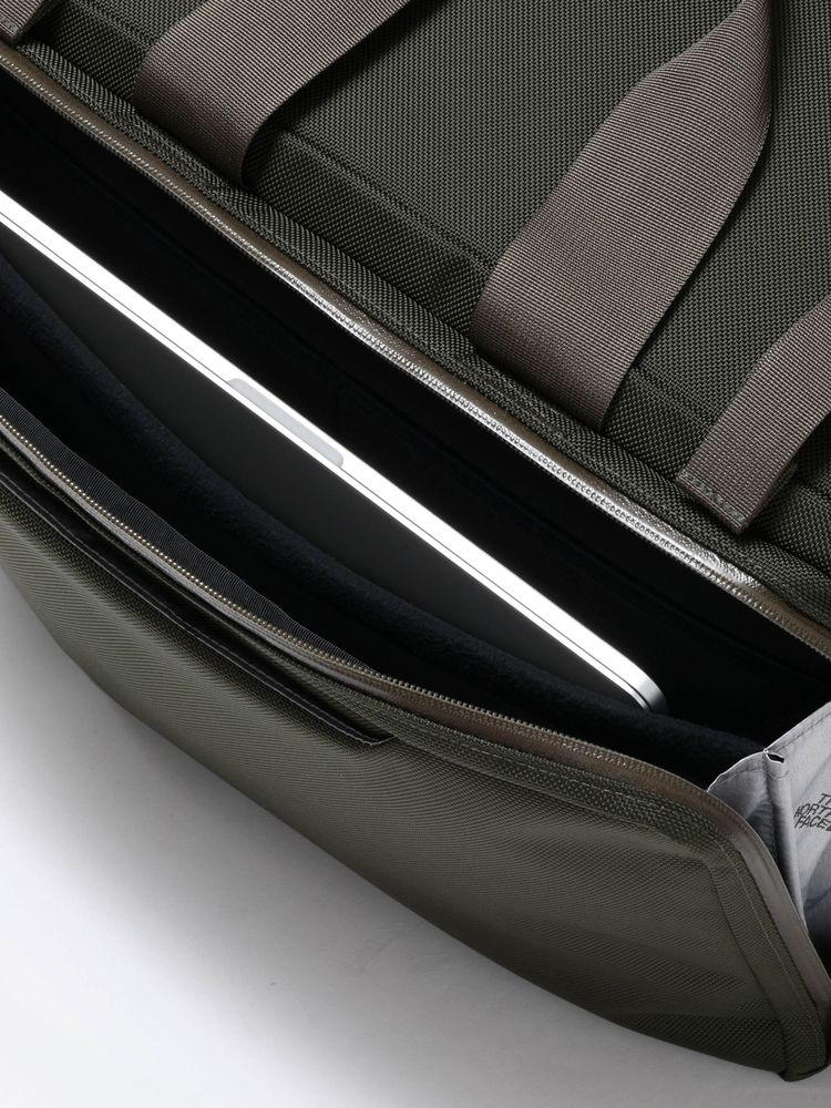 THE NORTH FACE(ザ・ノース・フェイス) ｜コーデュラ カメラバッグ