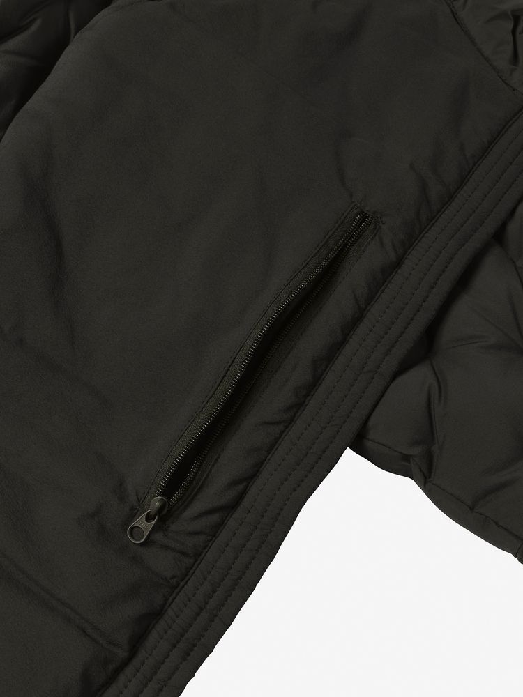 試着のみの超美品ですTHE NORTH FACE アストロライトND92217 黒 メンズ　XXL