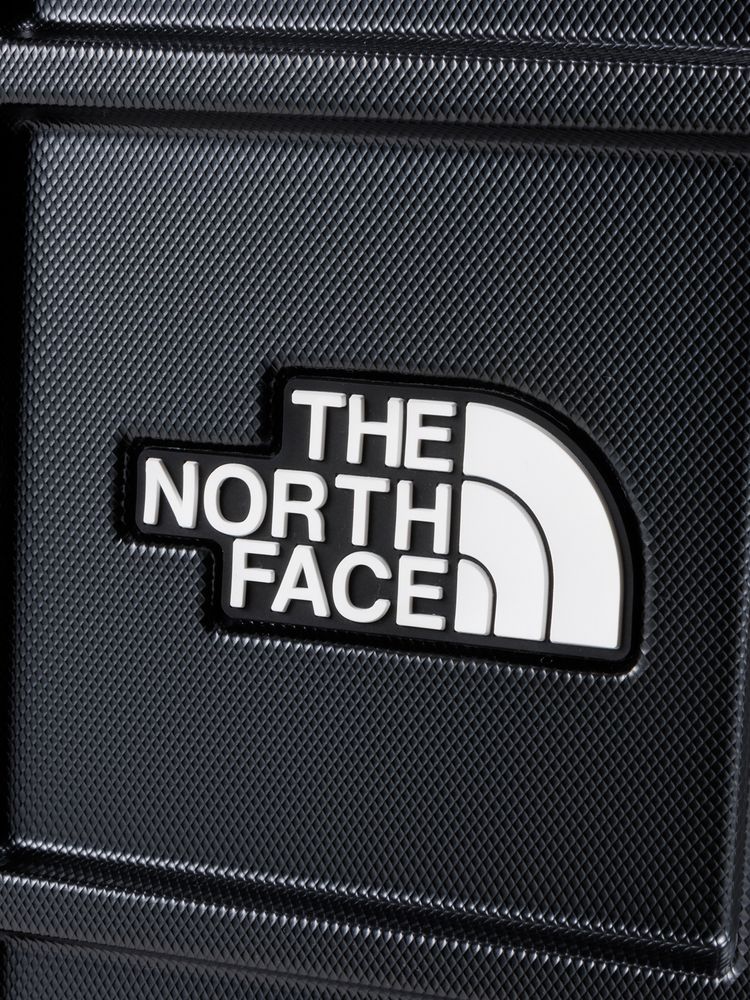 オールウェザー4ウィーラー30インチ（NM32366）- THE NORTH FACE