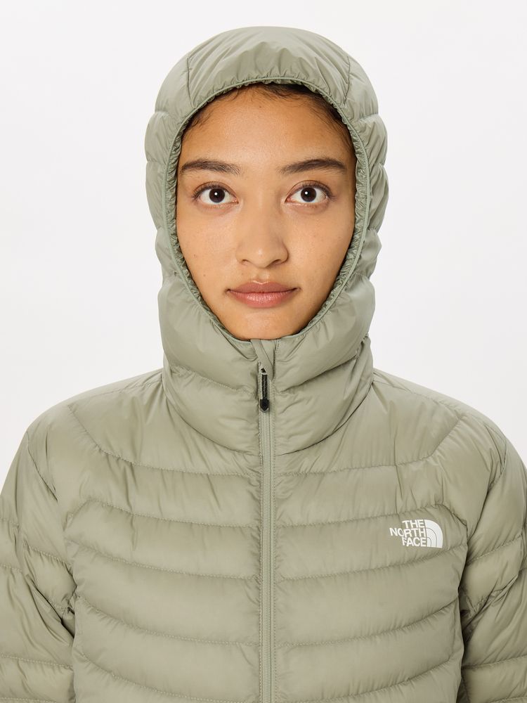 ノースフェイス【美品】 THE NORTH FACE ノースフェイス　サンダーフーディSサイズ