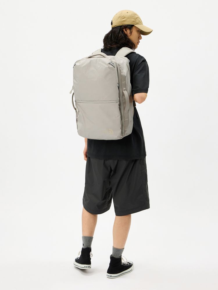 公式・限定】ベースキャンプボイジャーデイパックL｜ザ・ノース