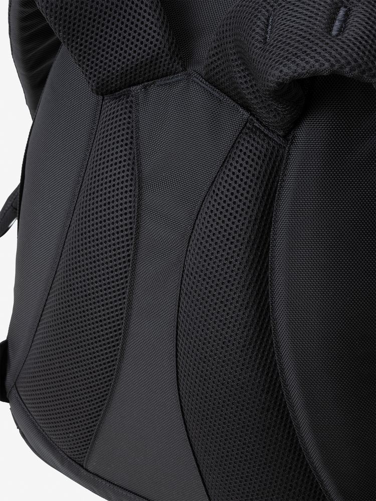 THE NORTH FACE(ザ・ノース・フェイス) ｜メトロスケープデイパック