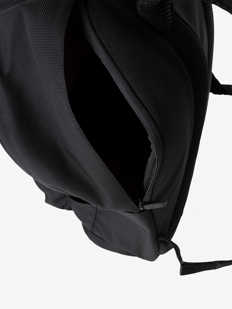 THE NORTH FACE(ザ・ノース・フェイス) ｜メトロスケープデイパック