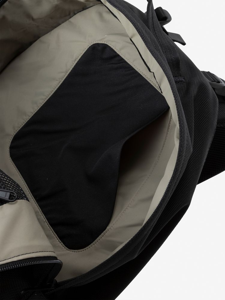 THE NORTH FACE(ザ・ノース・フェイス) ｜メトロスケープデイパック