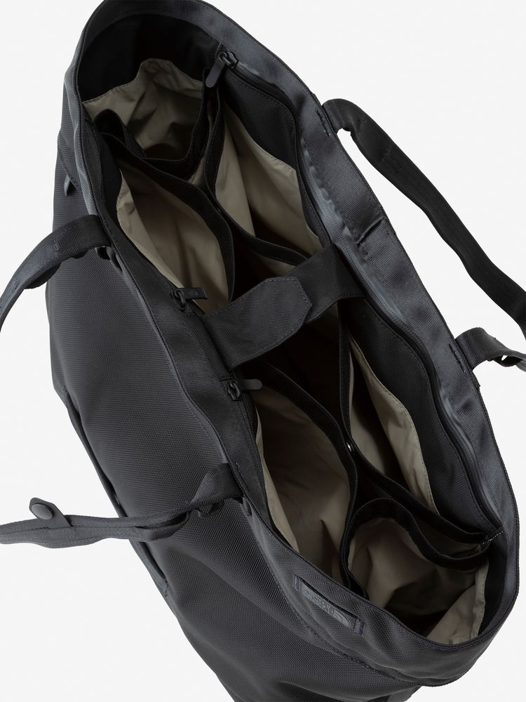 THE NORTH FACE(ザ・ノース・フェイス) ｜メトロスケープトート