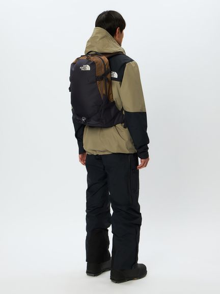 THE NORTH FACE 中型リュック クリーム色 中型パック（21L～50L）｜ザ・ノース・フェイス公式ストア