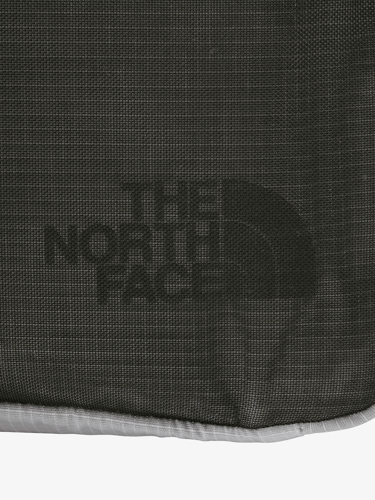 THE NORTH FACE フード付きおくるみ THE NORTH FACE】サンシェイドブランケット (THE NORTH FACE