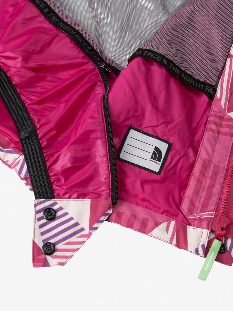 THE NORTH FACEグリーンバトンノベルティスクープジャケット&パンツ THE NORTH FACEグリーンバトンノベルティスクープジャケット&パンツ