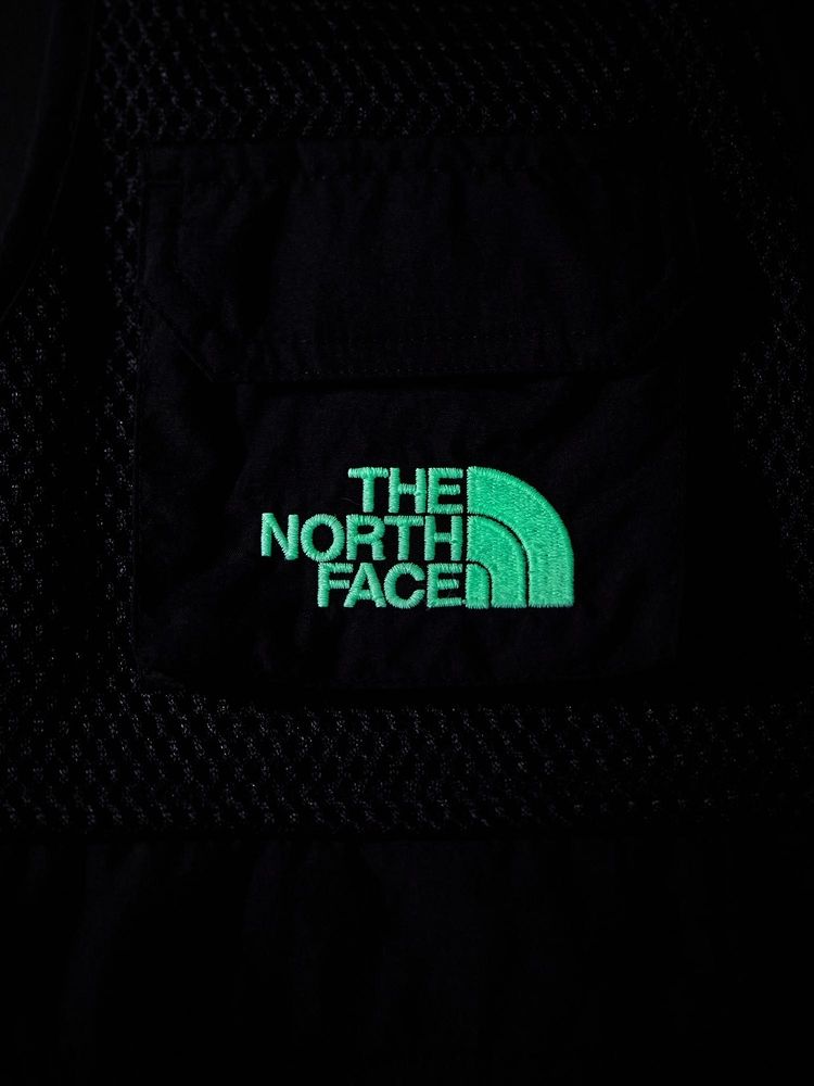アドベンチャーベスト（キッズ）（NPJ22520）- THE NORTH FACE