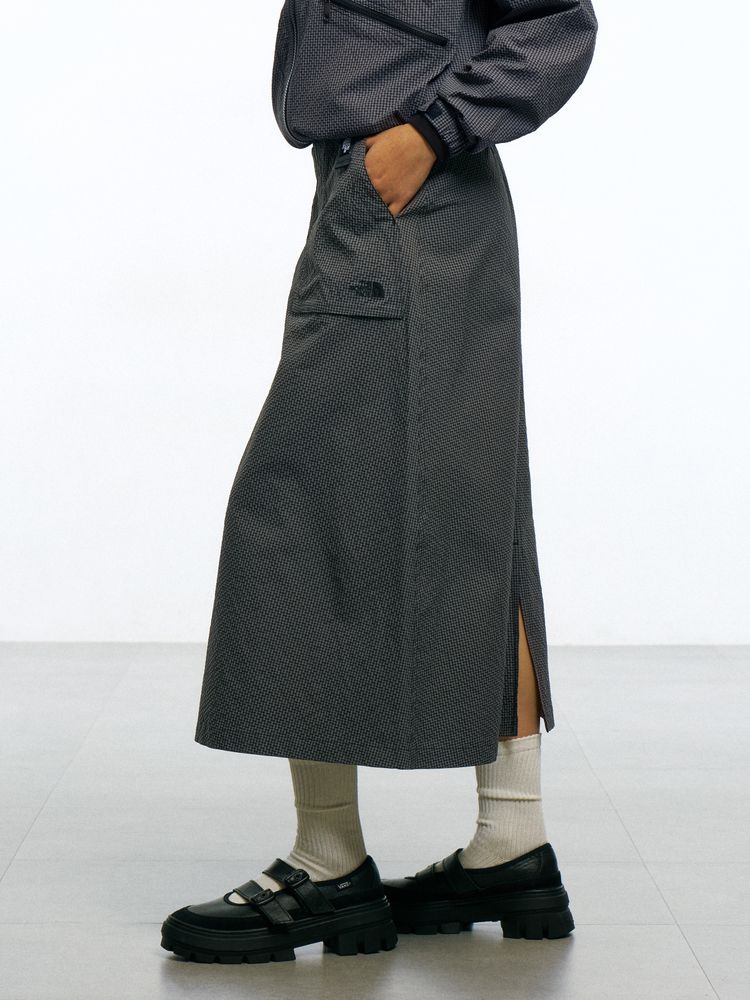 ノベルティ コンパクトスカート（レディース）BW size L 限定 公式・限定】ノベルティコンパクトスカート（レディース）｜ザ・ノース