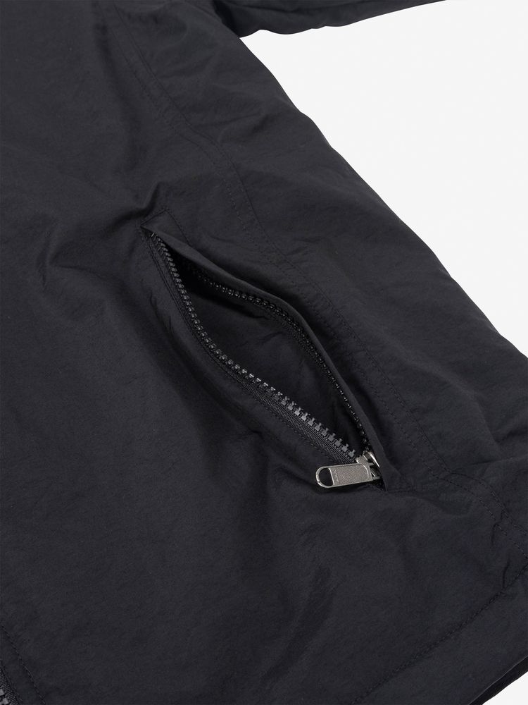 Zippered pockets on both sides
