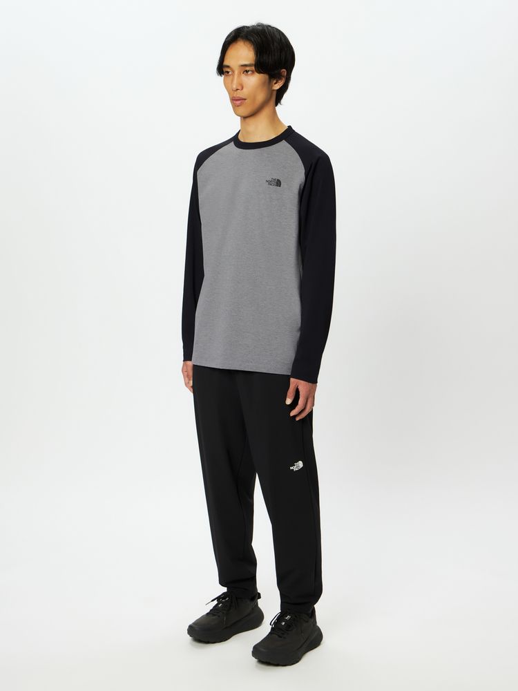 ◆Balenciag◆スリムフィット ロングスリーブ メンズ ブラック 公式】ロングスリーブ ES ベースボールティー（メンズ）｜ザ