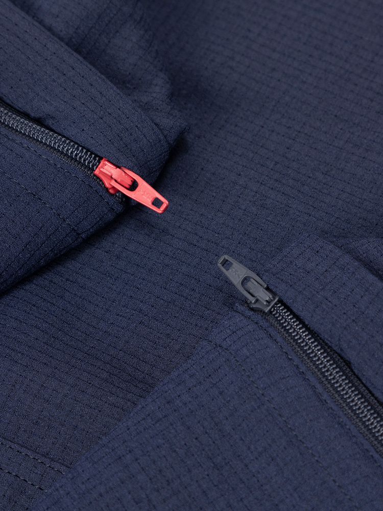Zipper color makes it easy to differentiate left and right