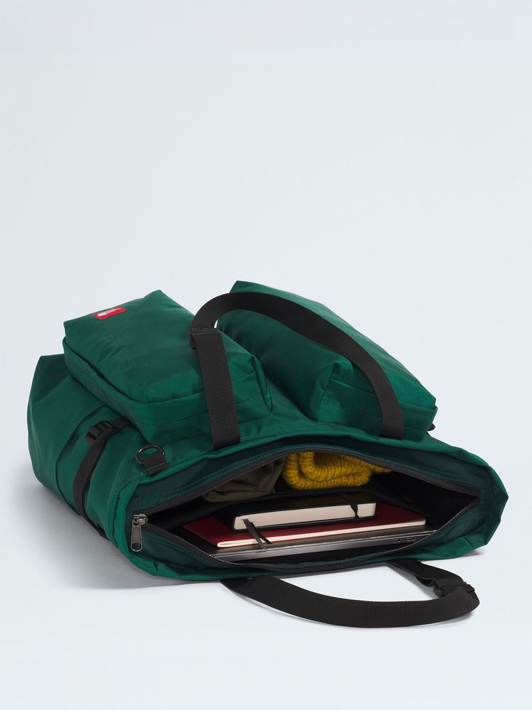 THE NORTH FACE(ザ・ノース・フェイス) ｜レッドボックストートバッグ