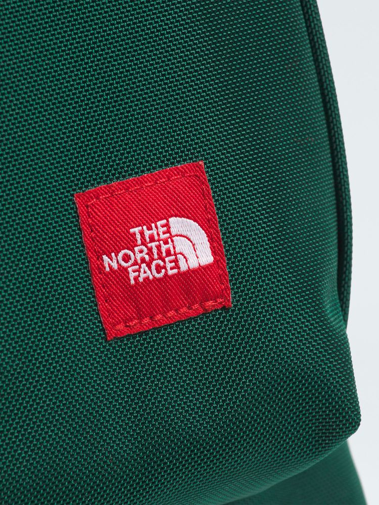 THE NORTH FACE(ザ・ノース・フェイス) ｜レッドボックストートバッグ