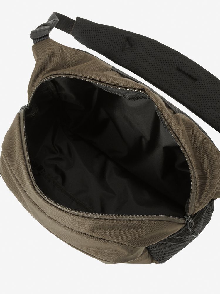 THE NORTH FACE(ザ・ノース・フェイス) ｜スリングバッグ（ベビー）