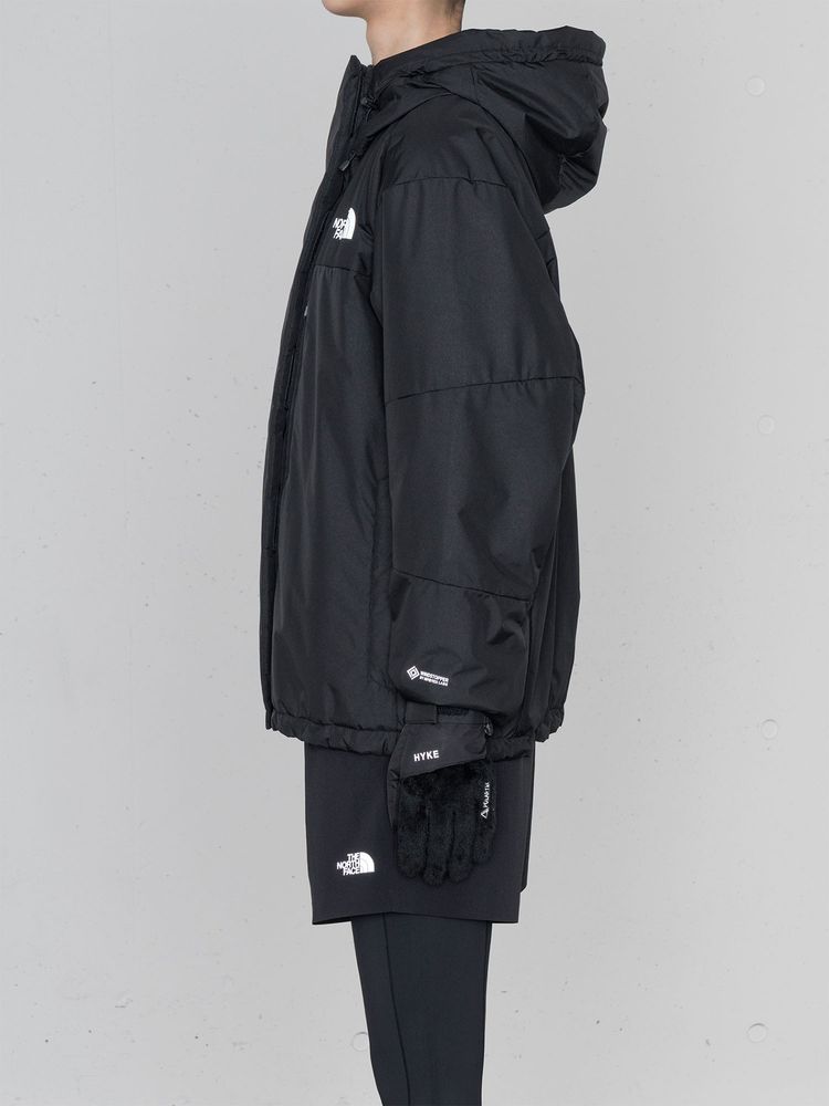 HYKE ブラックフード付き ナイロンジャケット HYKE ブラックフード付き ナイロンジャケット おしゃれな大人が