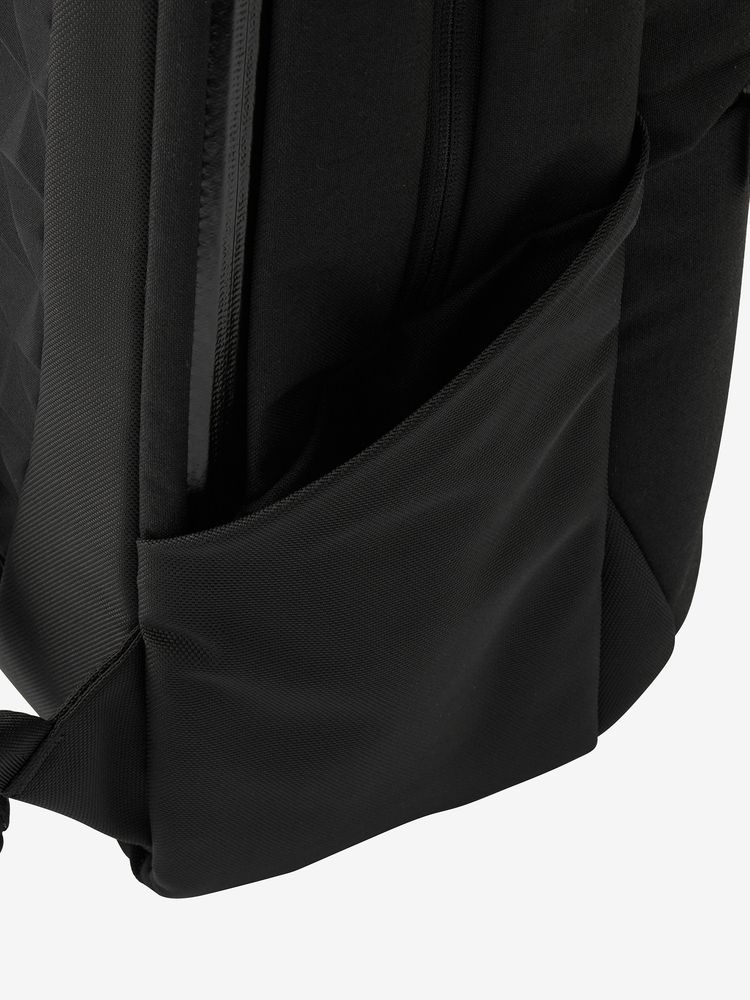 THE NORTH FACE(ザ・ノース・フェイス) ｜シャトルデイパック