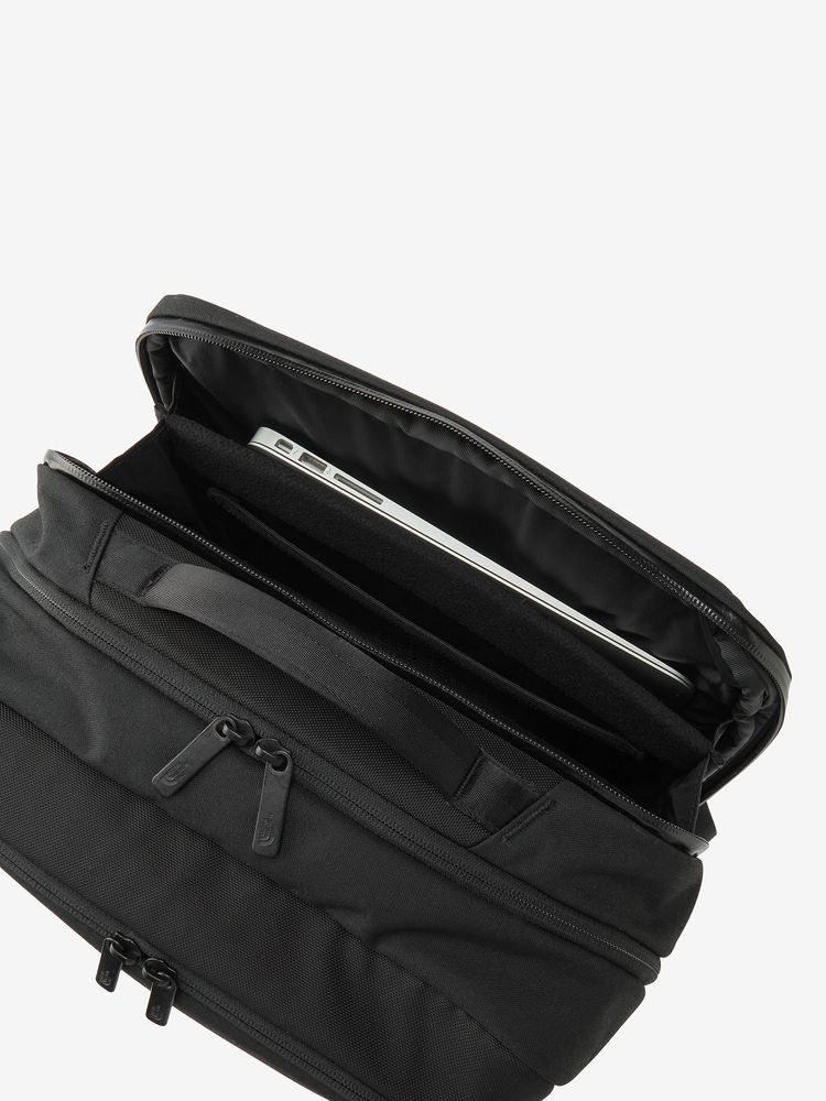 THE NORTH FACE(ザ・ノース・フェイス) ｜シャトルデイパック