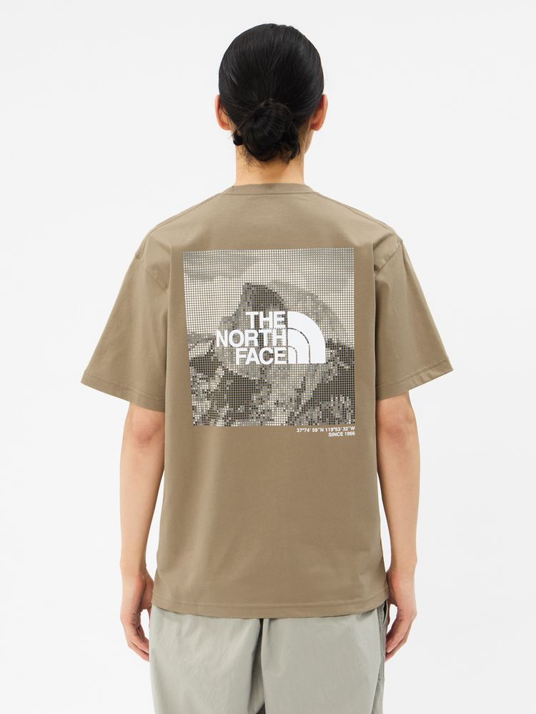 THE NORTH FACE(ザ・ノース・フェイス) ｜ショートスリーブハーフドームデジタルスクエアロゴティー（ユニセックス）