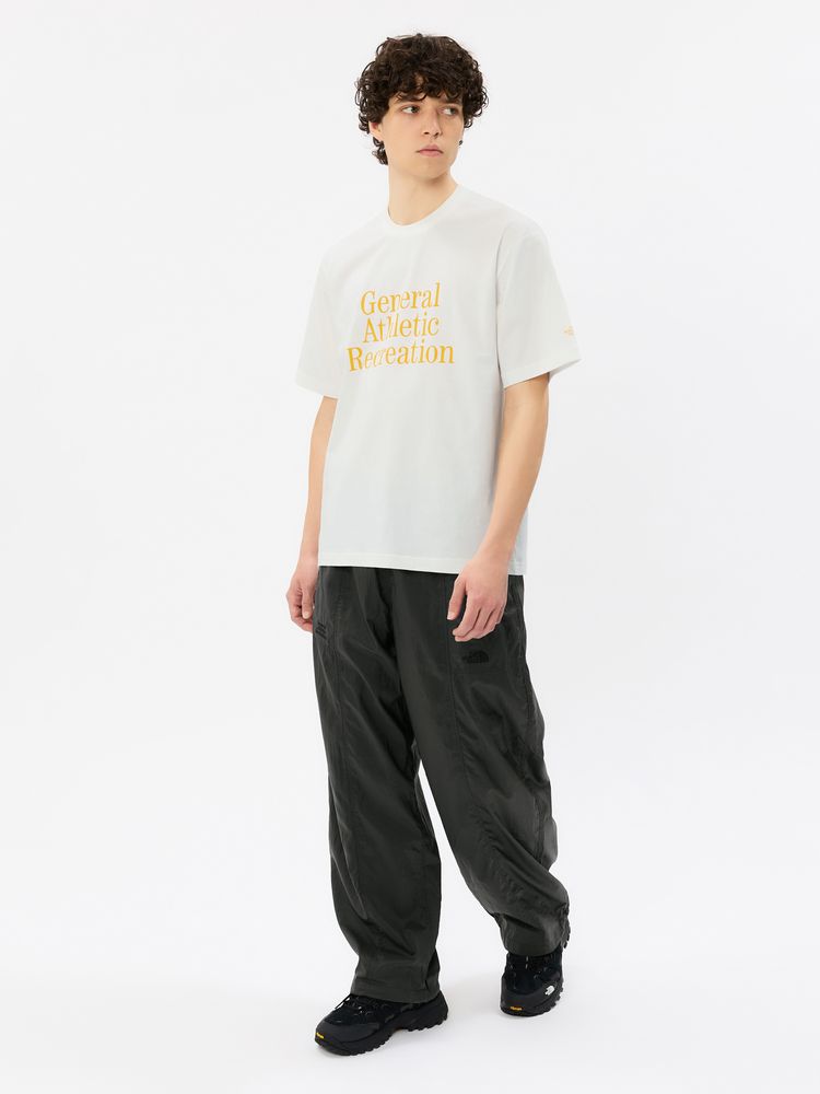 THE NORTH FACE(ザ・ノース・フェイス) ｜GARタイポグラフィックホワイトショートスリーブティー（ユニセックス）