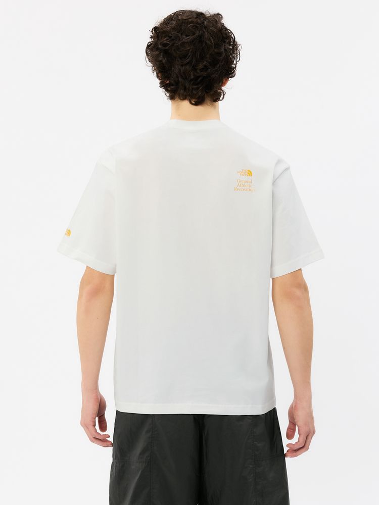 THE NORTH FACE(ザ・ノース・フェイス) ｜GARタイポグラフィックホワイトショートスリーブティー（ユニセックス）