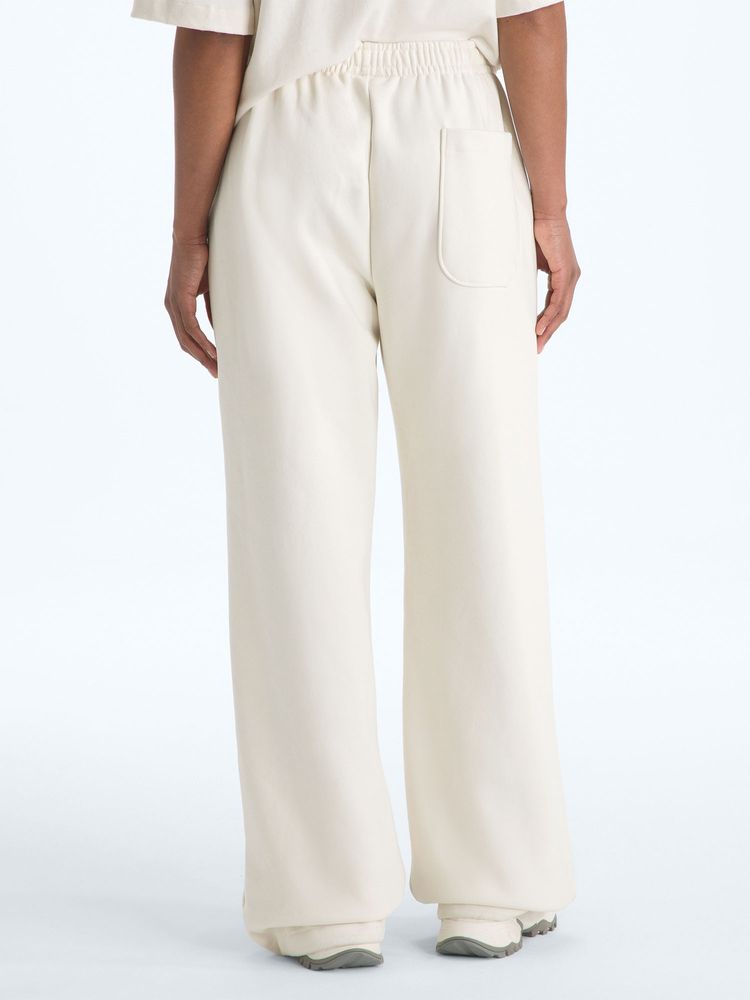 THE NORTH FACE(ザ・ノース・フェイス) ｜レッドボックス スウェットパンツ（レディース）