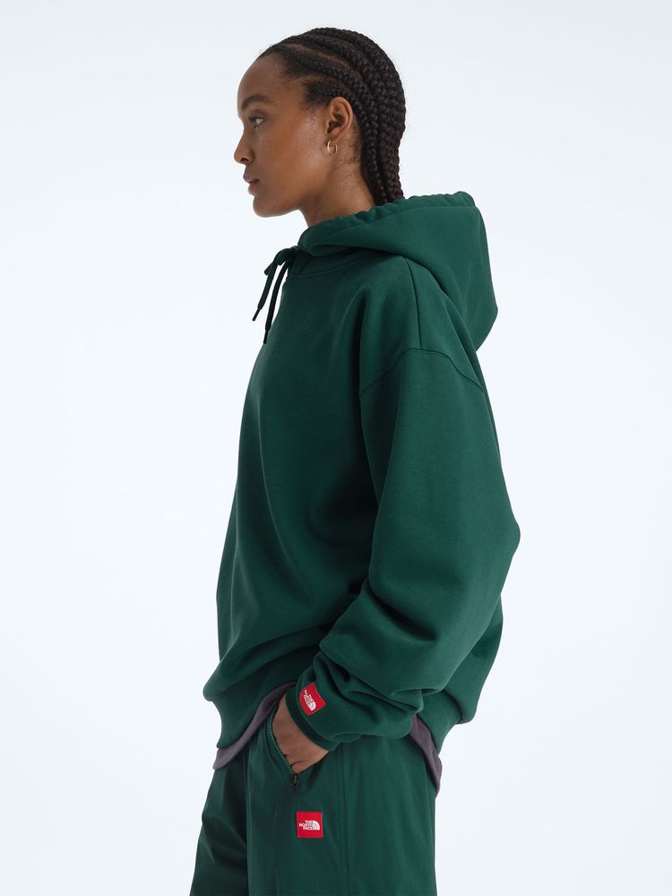 THE NORTH FACE(ザ・ノース・フェイス) ｜レッドボックス スウェットフーディ（ユニセックス）