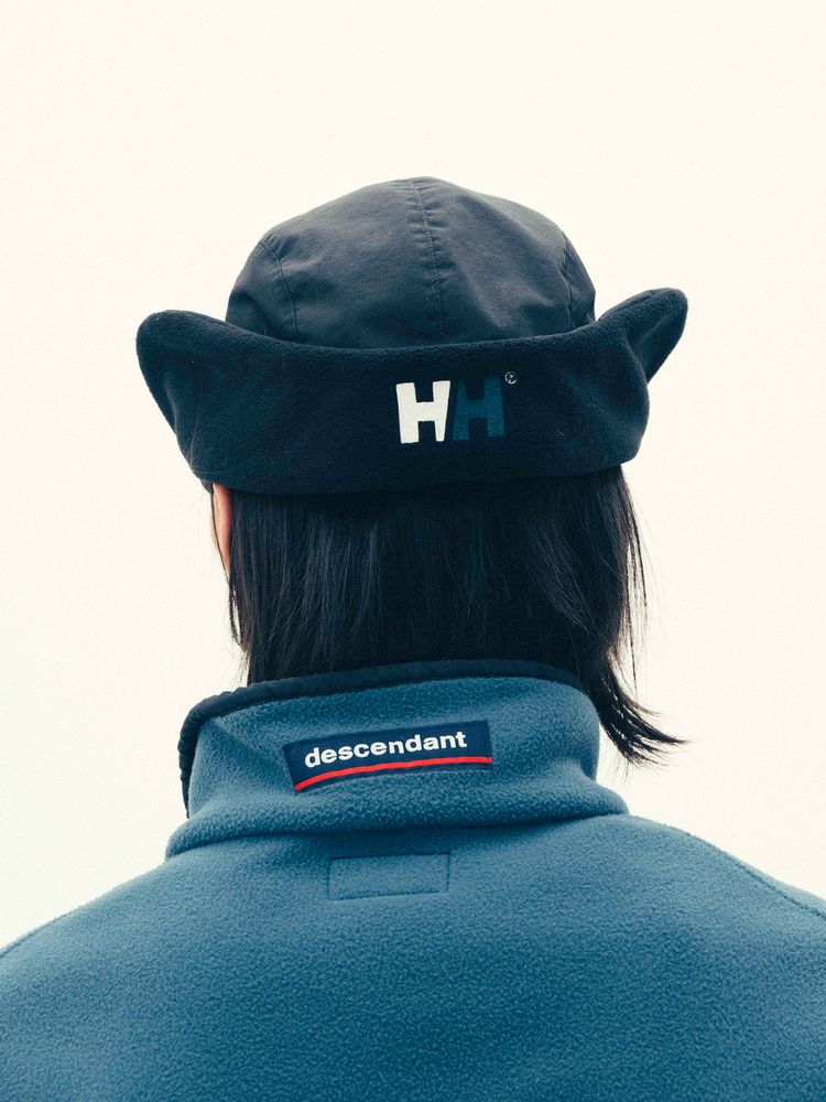 HELLY HANSEN(ヘリーハンセン) ｜ブイエフ５パネルイヤーフラップス ＨＨ×ＤＣＤＴ