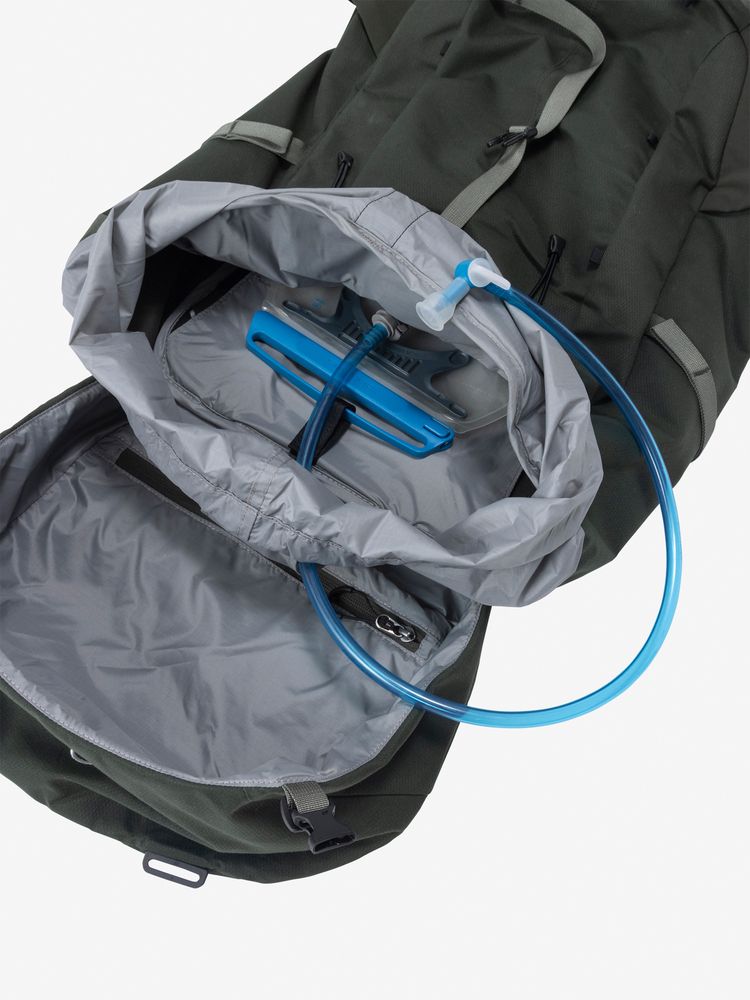 マックパック macpac カスケード 65 Cascade65 60～70L ザック バックパック リュック 登山 トレッキング ハイキング アウトドア S3 50-60cm 公式】カスケード 65｜マックパック公式ストア