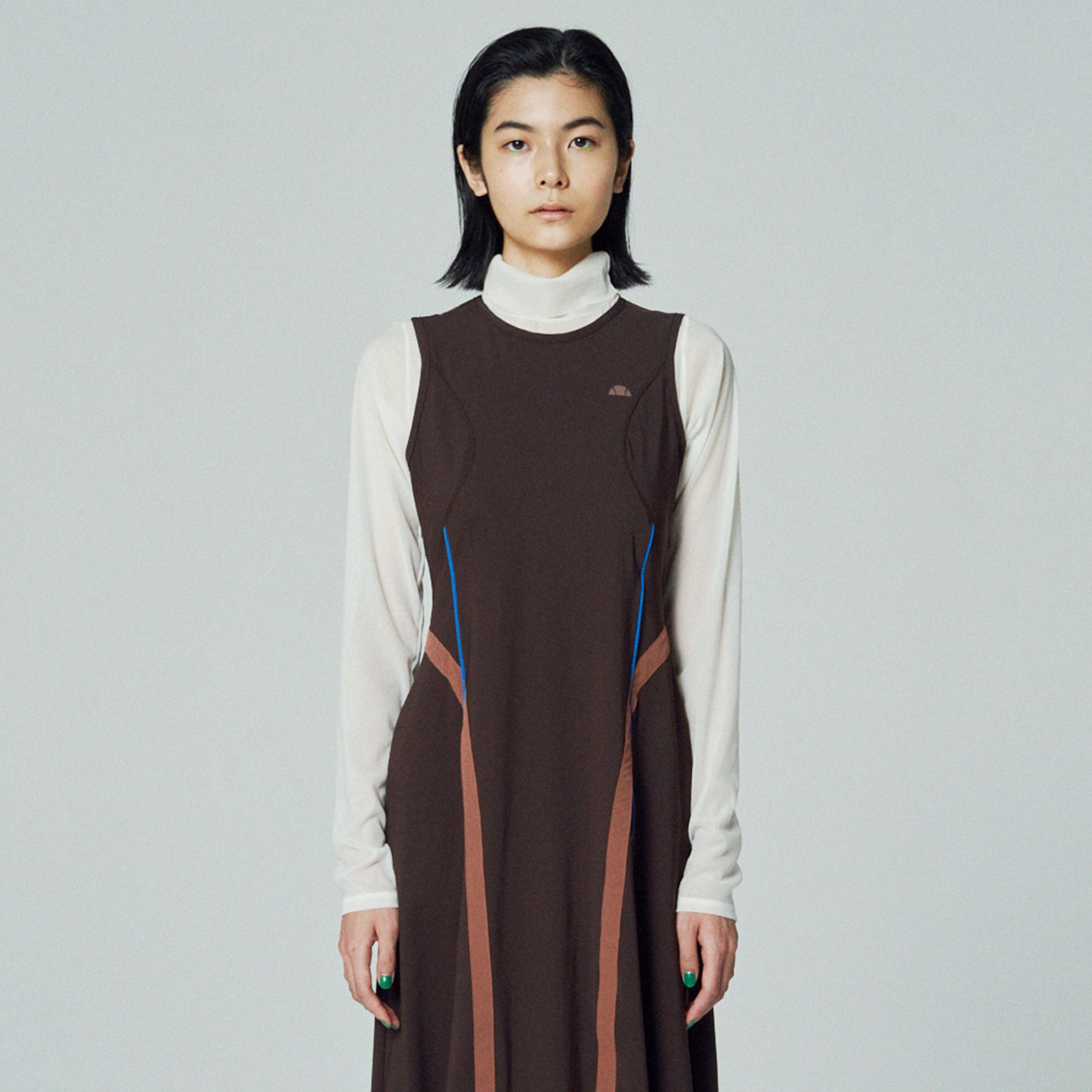 チャンピオン Ellesse エレッセ コートラインドレス テニスソノタウェアワンピース Ehw K 高い品質 Www Stellar Service Ru