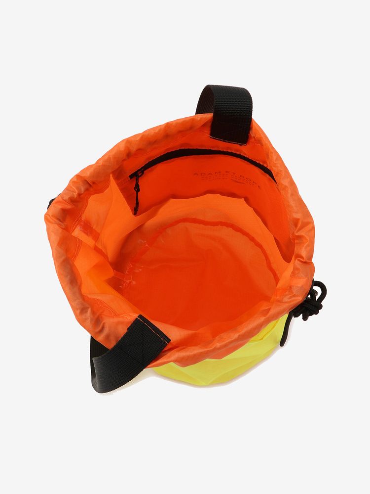 Speedo(スピード) ｜アダムエロペ×スピード ウォータープルーフパースバッグ（ユニセックス）