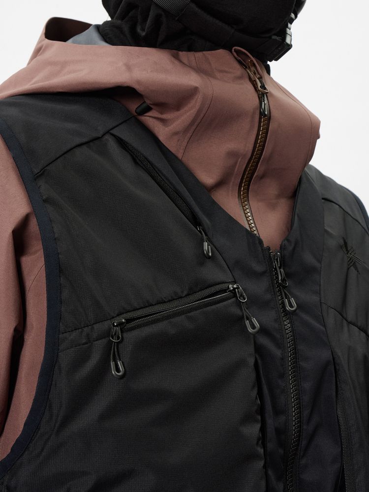 Goldwin(ゴールドウイン) ｜ウインドストッパーバイゴアテックスラボズベスト（メンズ）