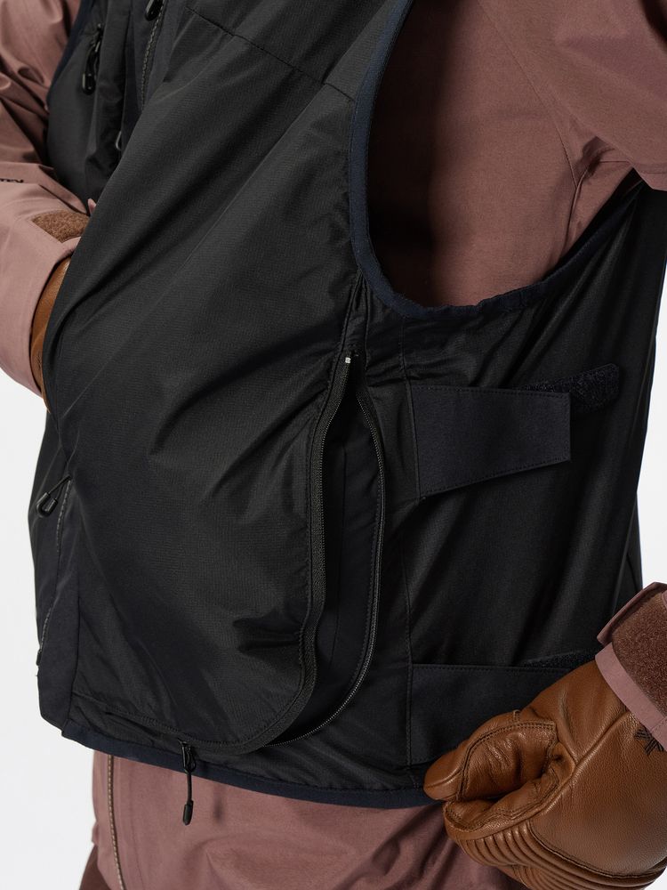 Goldwin(ゴールドウイン) ｜ウインドストッパーバイゴアテックスラボズベスト（メンズ）