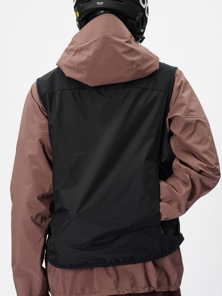 Goldwin(ゴールドウイン) ｜ウインドストッパーバイゴアテックスラボズベスト（メンズ）