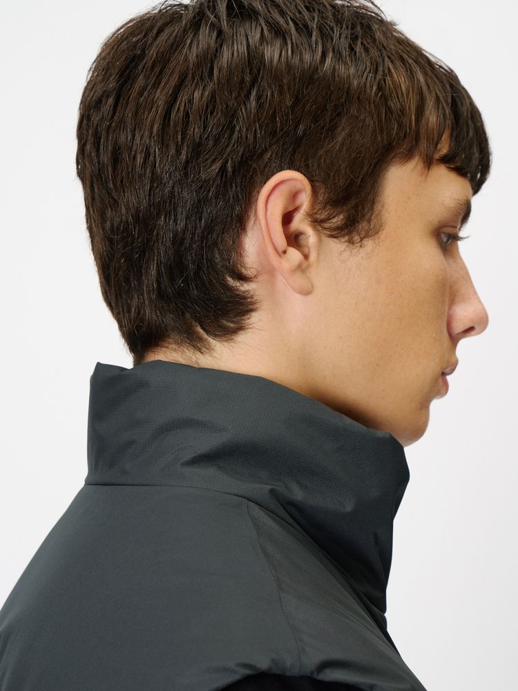 公式】ウインドストッパーバイゴアテックスラボズパフィーベスト（ユニ