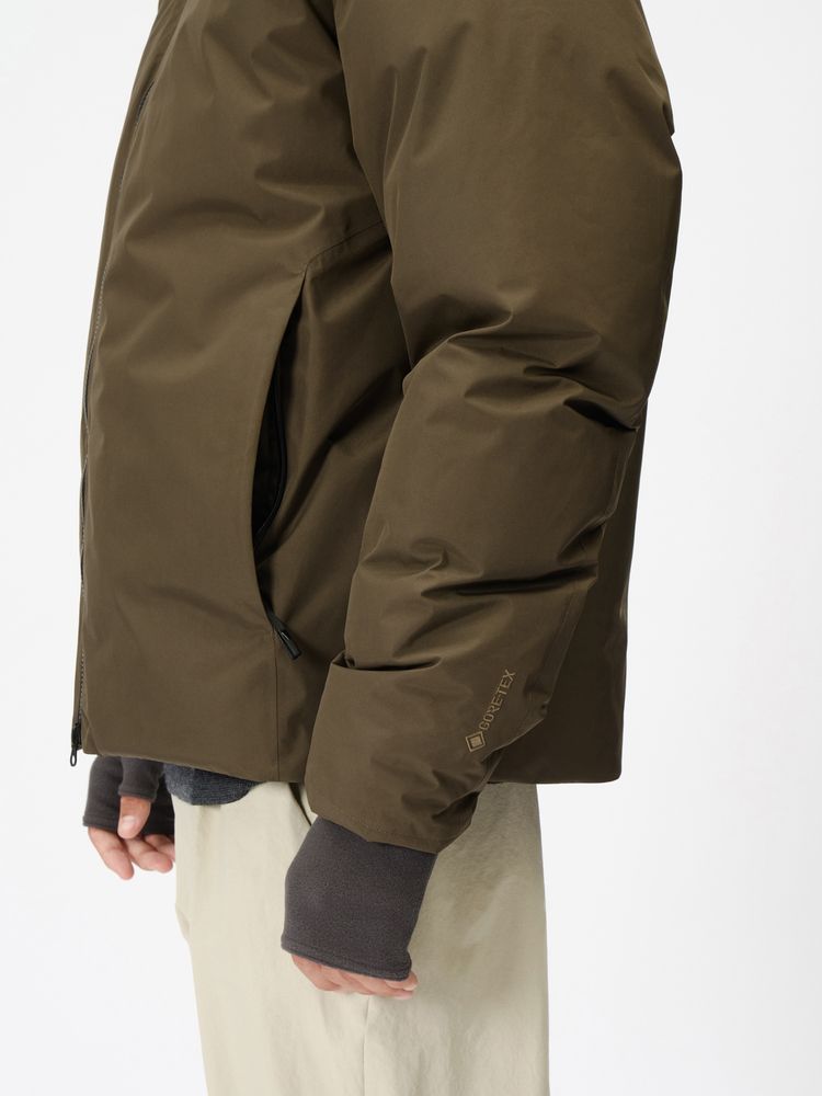 Goldwin(ゴールドウイン) ｜ゴアテックス900フィルパワーダウンジャケット（ユニセックス）