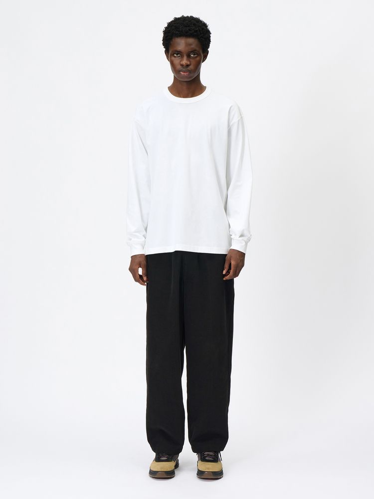 ブラックコーデュロイ スラックス 30 8-Waleコーデュロイ プレーンフロントパンツ REGULAR | Brooks