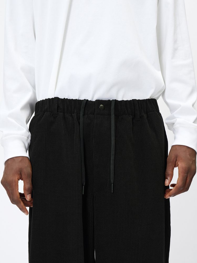 Goldwin(ゴールドウイン) ｜ファインウェルコーデュロイストレートパンツ（ユニセックス）