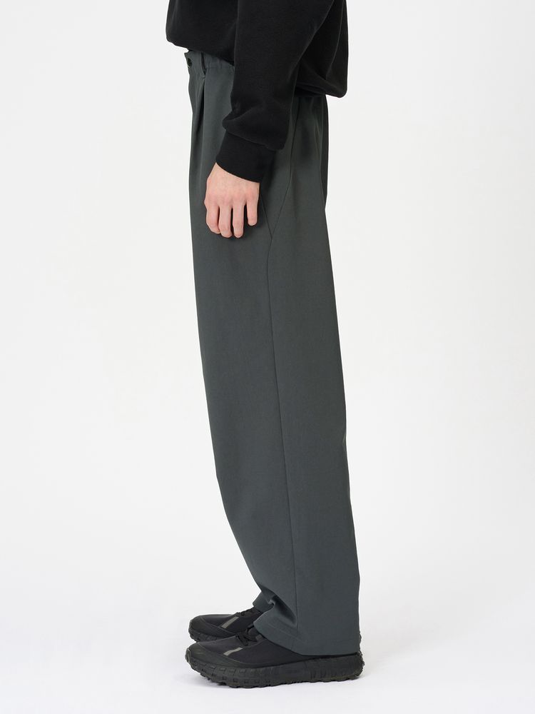 Goldwin(ゴールドウイン) ｜ワンタックスティックストレッチパンツ（レディース）