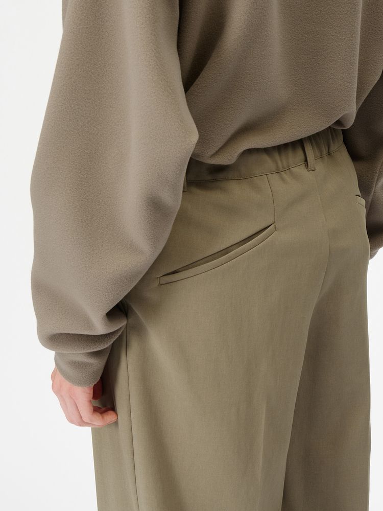 Goldwin(ゴールドウイン) ｜ツータックストレートパンツ（レディース）