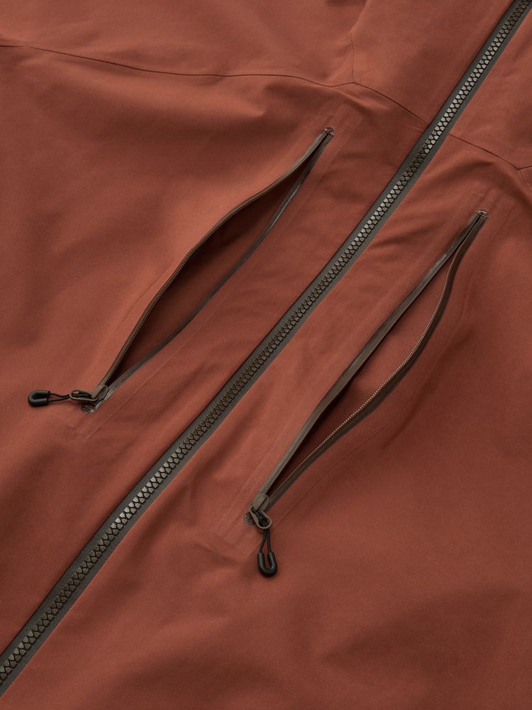 公式】ゴアテックスツーレイヤージャケット（メンズ）｜ゴールド