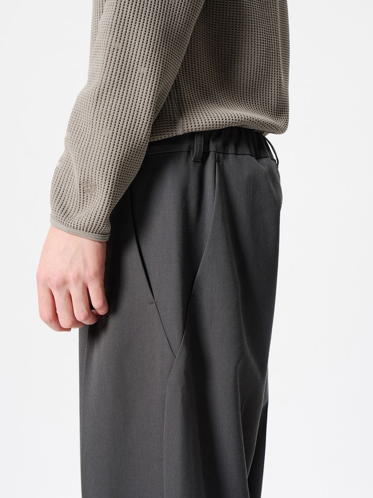 Goldwin(ゴールドウイン) ｜ワンタックストレートウールパンツ（ユニセックス）