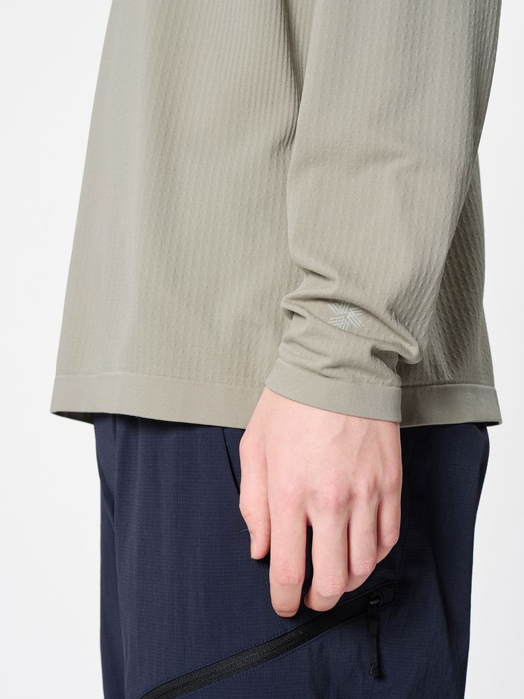 Goldwin(ゴールドウイン) ｜コンベクシティドライロングスリーブシャツ（ユニセックス）