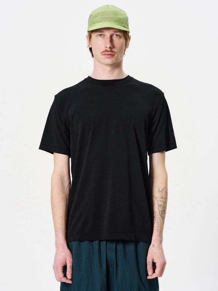 Goldwin(ゴールドウイン) ｜コンベクシティドライティーシャツ（ユニセックス）