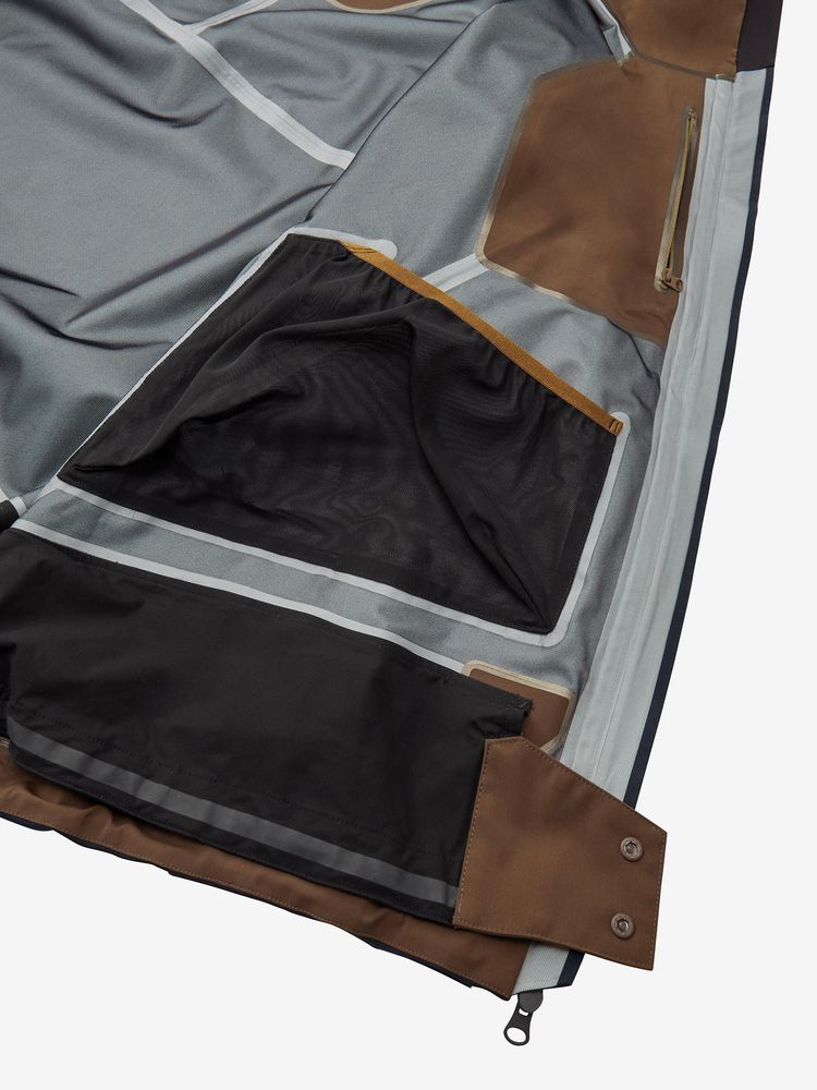 Goldwin(ゴールドウイン) ｜OYABE スリーレイヤージャケット（ユニセックス）