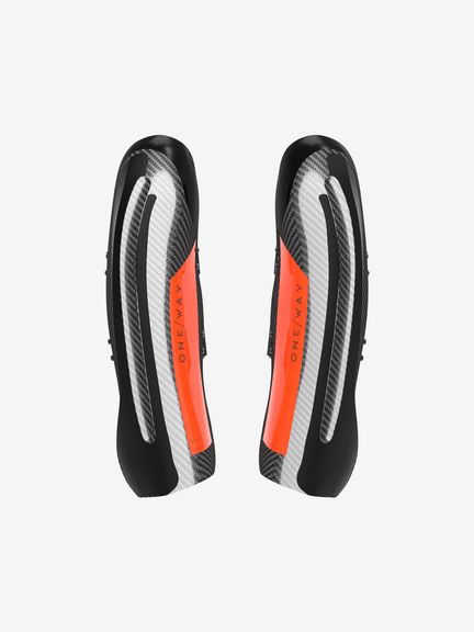 公式】ONE WAY／カーボン シンガード ワールドカップ プロ