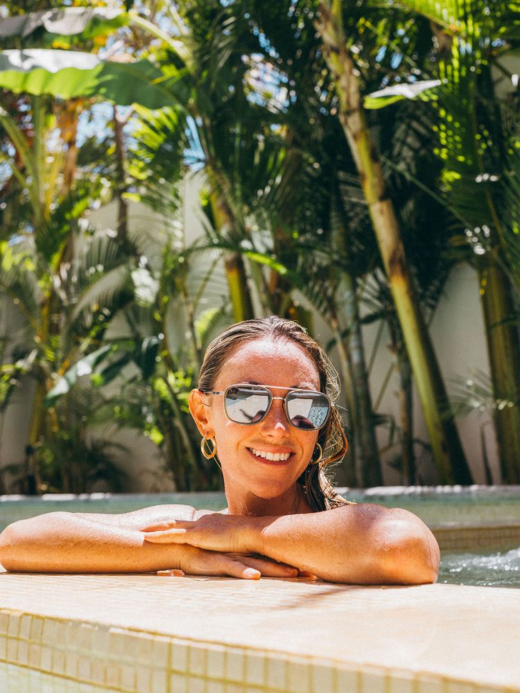 SUNSKI (サンスキー) ｜エステロ ストームハニーシルバー（サングラス）