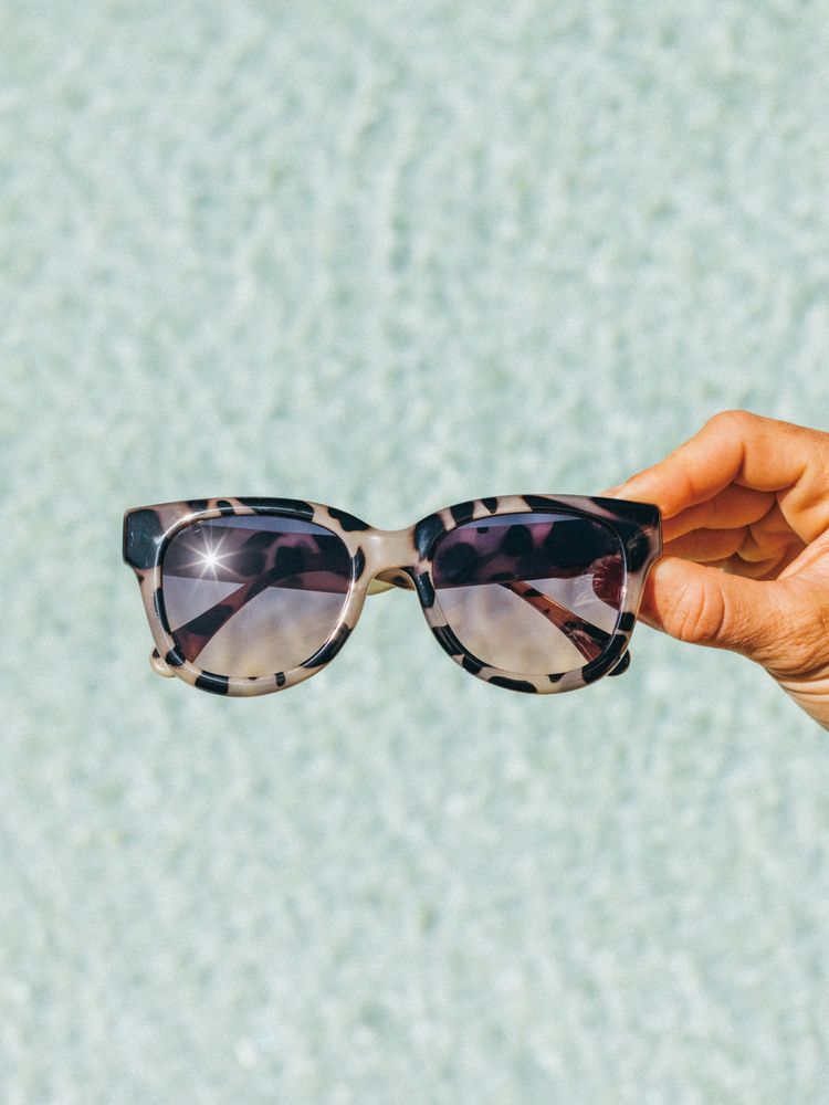 SUNSKI (サンスキー) ｜ミネット デザートトータス アフターグロー（サングラス）